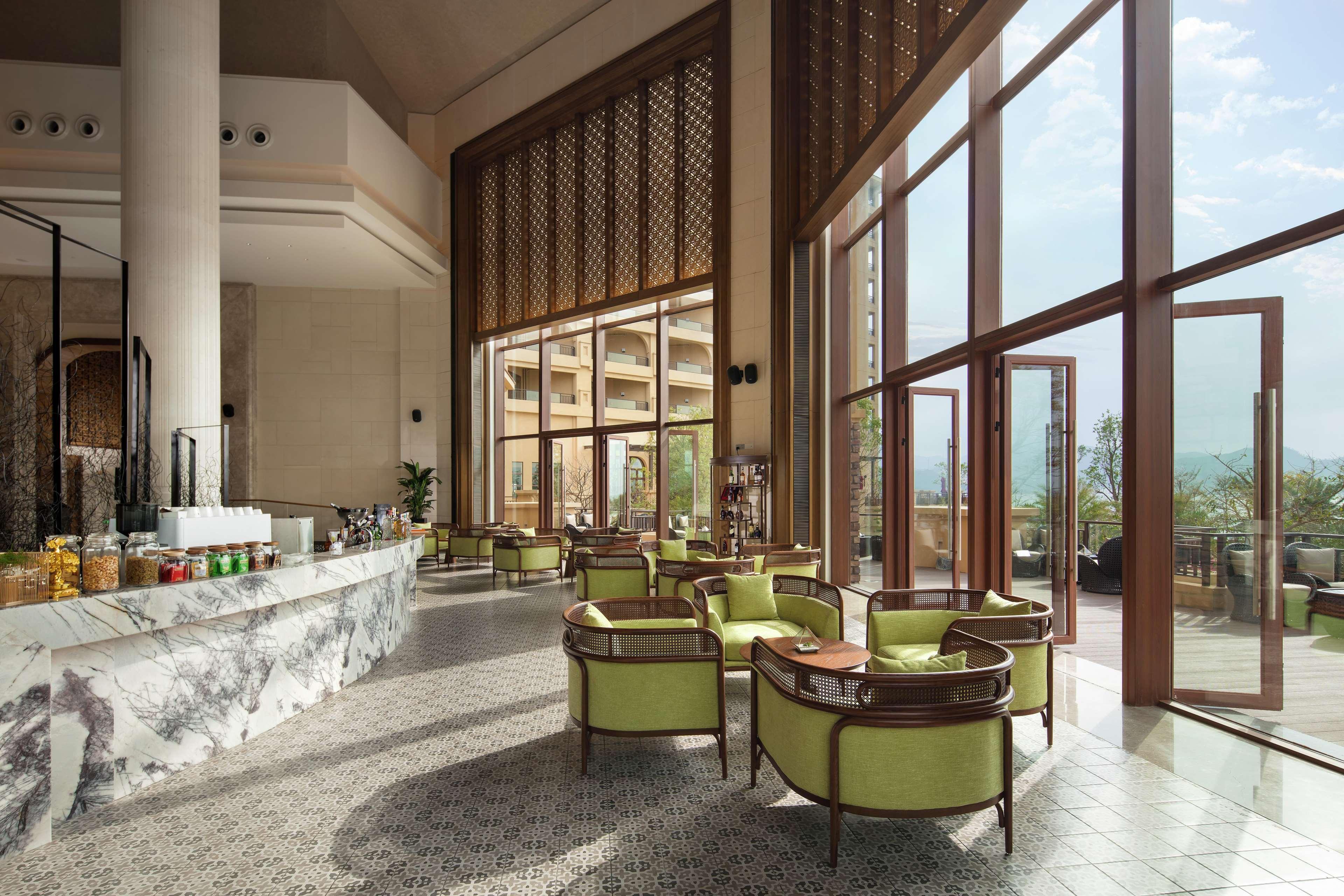 Doubletree By Hilton Huidong Resort Хуижоу Екстериор снимка