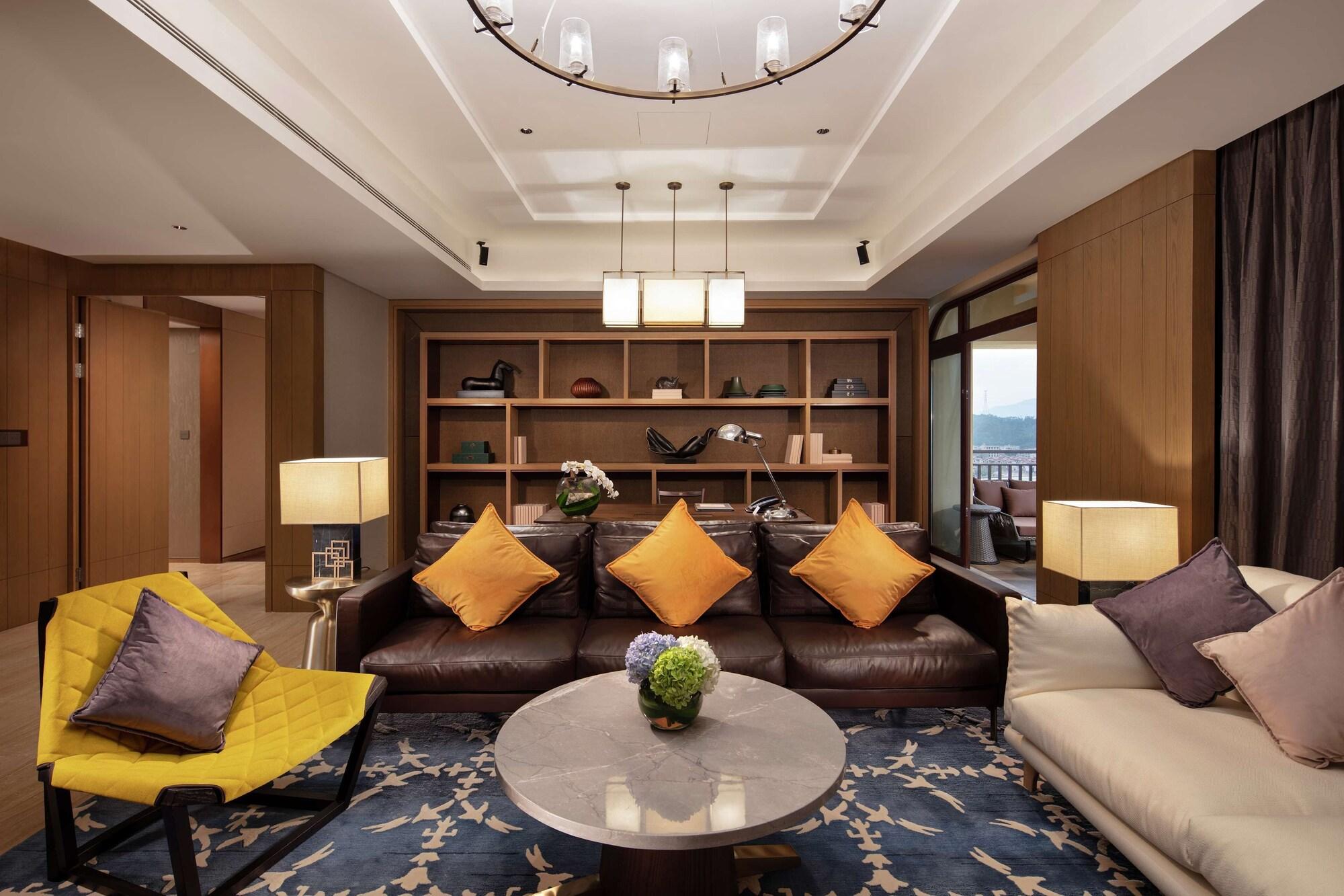 Doubletree By Hilton Huidong Resort Хуижоу Екстериор снимка