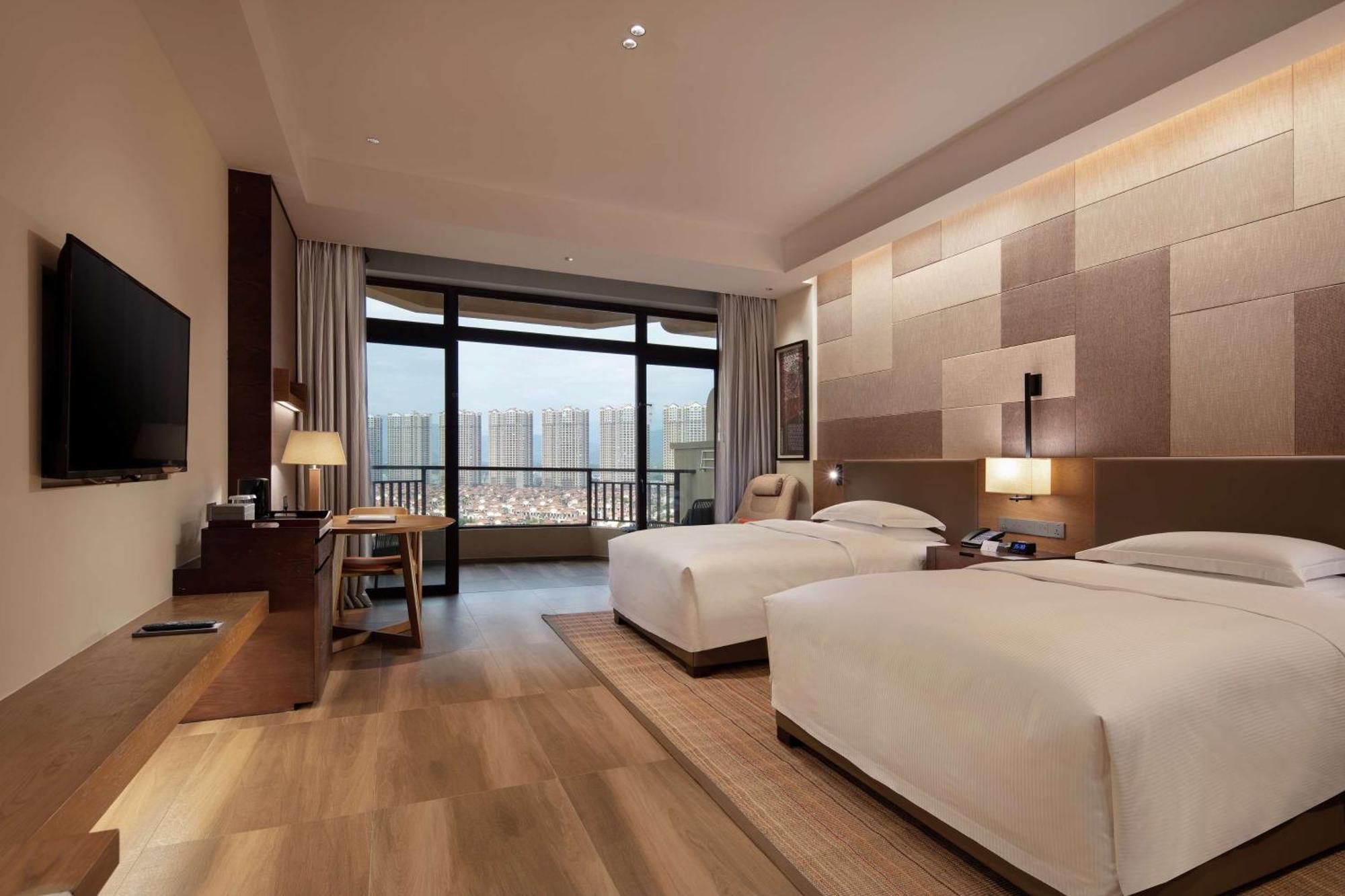 Doubletree By Hilton Huidong Resort Хуижоу Екстериор снимка